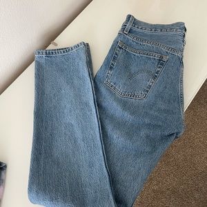 Levi jeans